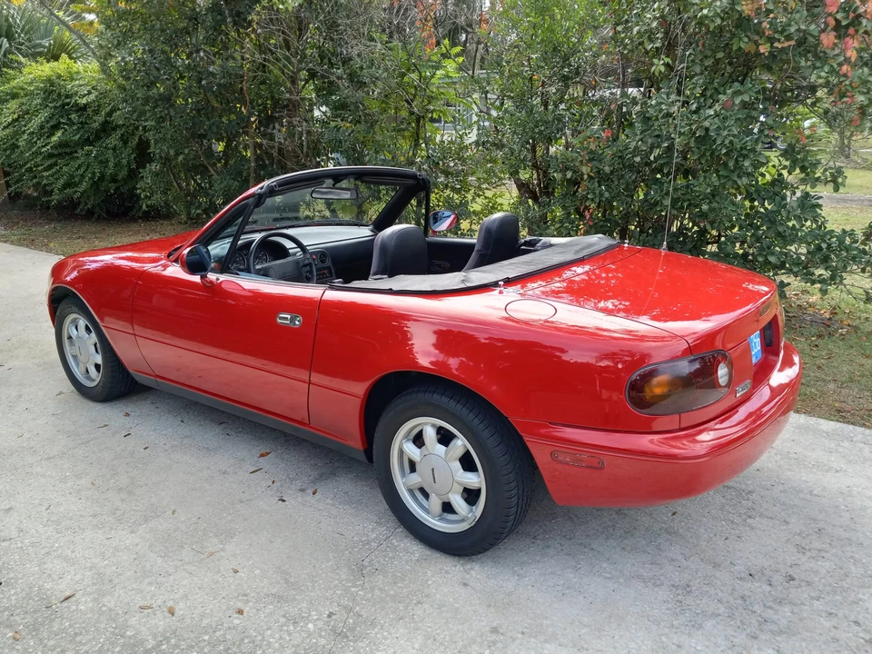 1991 Mazda NA MX-5 Miata - Image 6 of 31