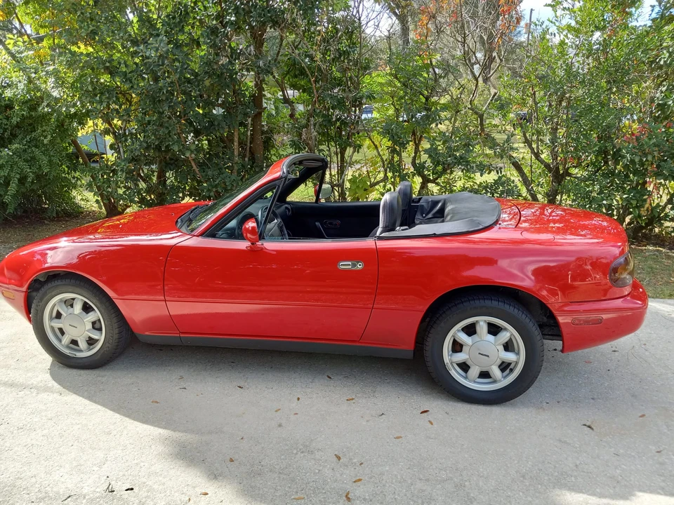 1991 Mazda NA MX-5 Miata - Image 4 of 31