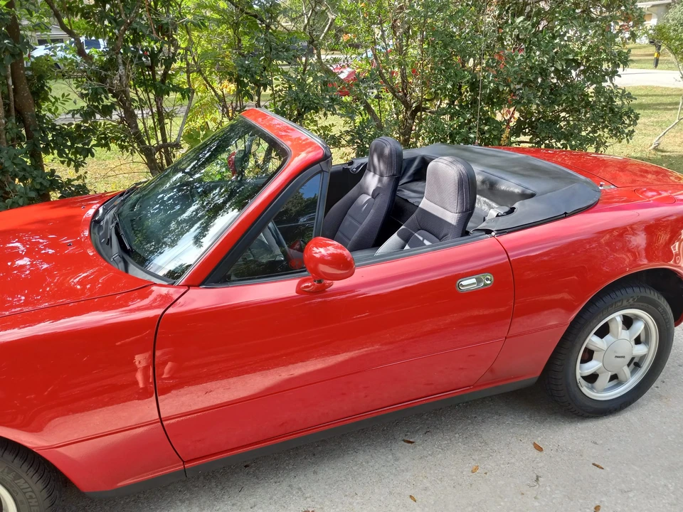 1991 Mazda NA MX-5 Miata - Image 25 of 31