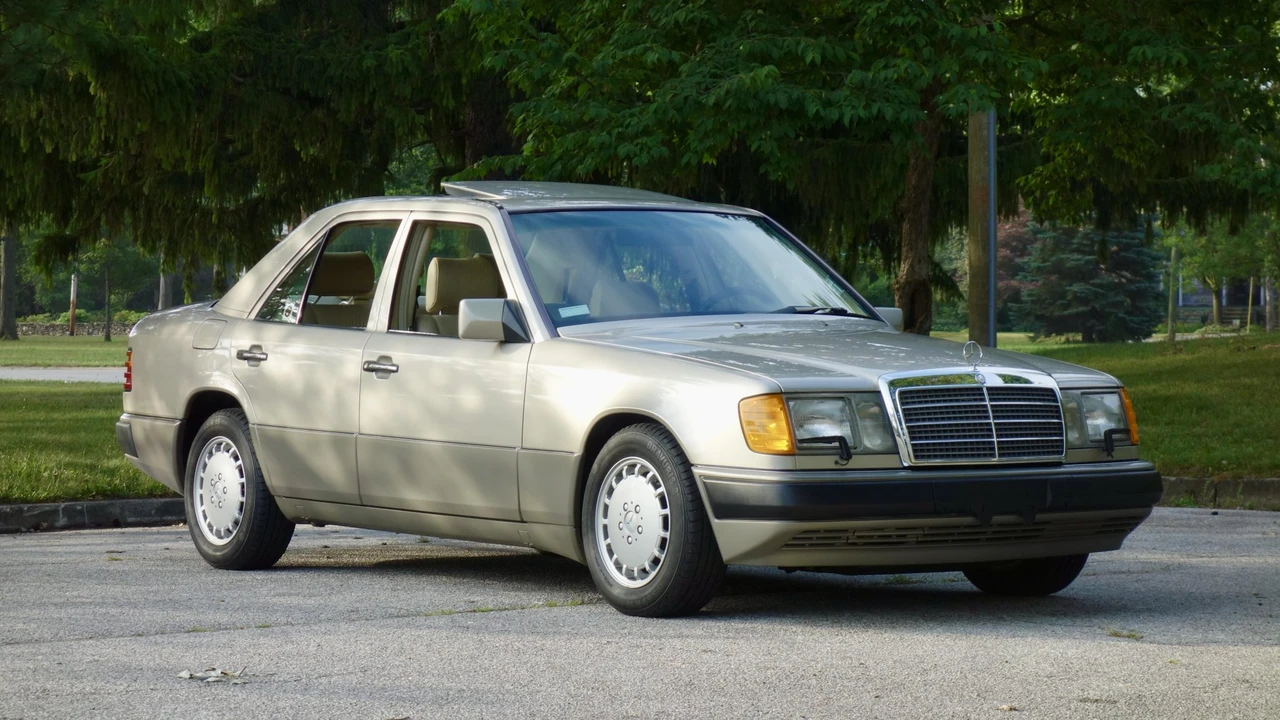 1991 Mercedes-Benz W124 E-Class - Image 7 of 31