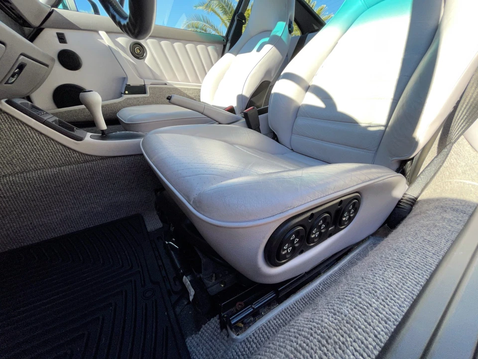 1991 Porsche 964 Carrera - Image 27 of 31