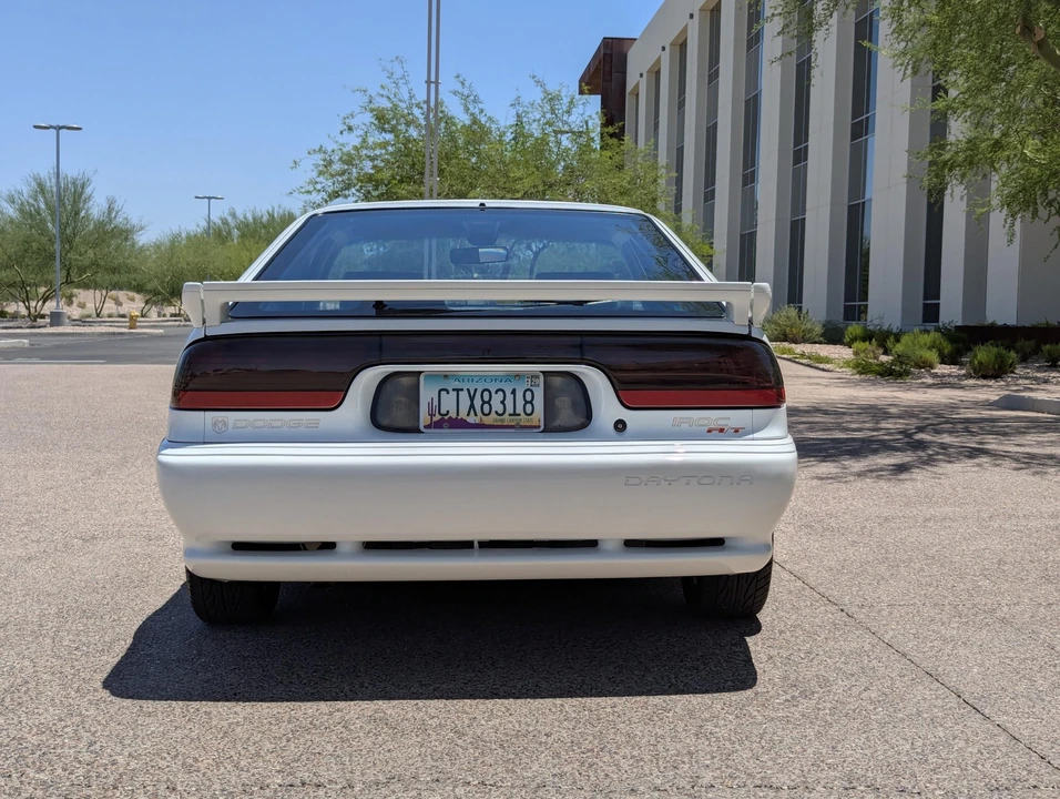 1992 Dodge Daytona - Image 11 of 31