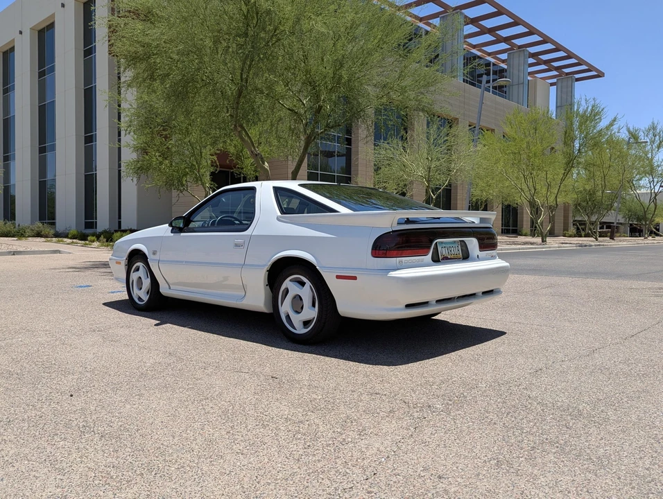 1992 Dodge Daytona - Image 10 of 31