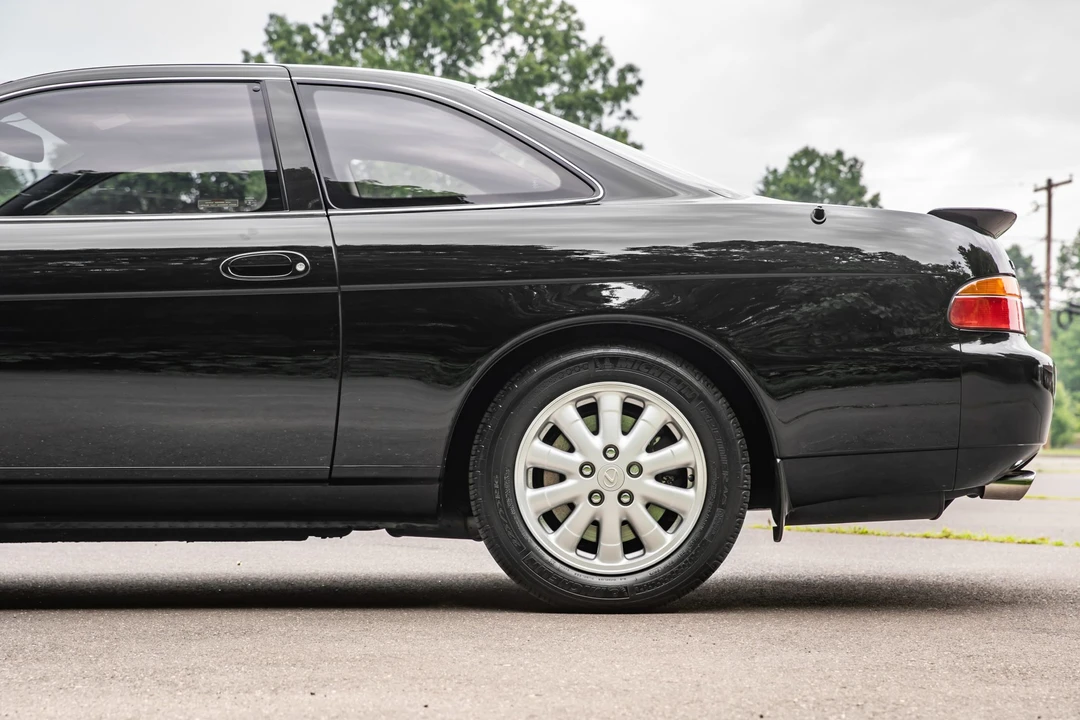 1992 Lexus SC400 - Image 10 of 31