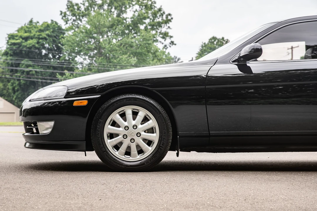 1992 Lexus SC400 - Image 9 of 31