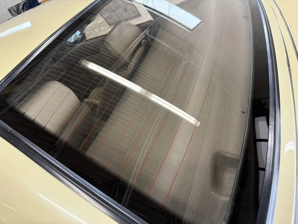 1993 Cadillac Allante - Image 13 of 31