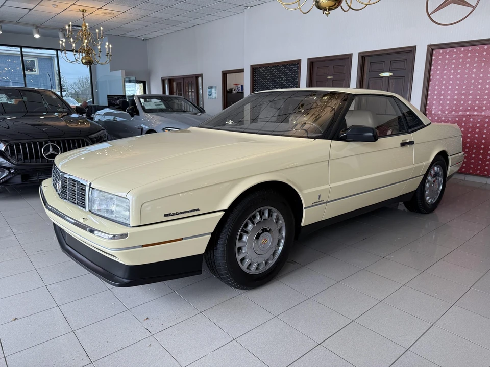 1993 Cadillac Allante - Image 4 of 31