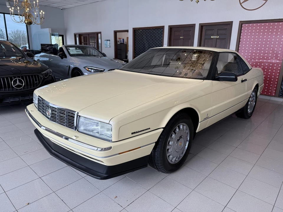 1993 Cadillac Allante - Image 3 of 31