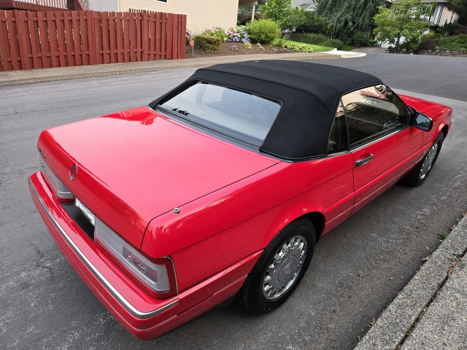 1993 Cadillac Allante - Image 27 of 31