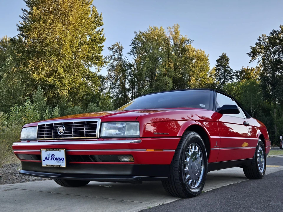 1993 Cadillac Allante - Image 12 of 31