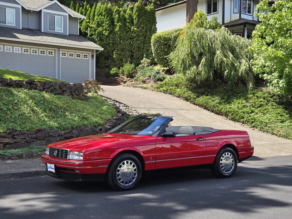 1993 Cadillac Allante - Image 5 of 31