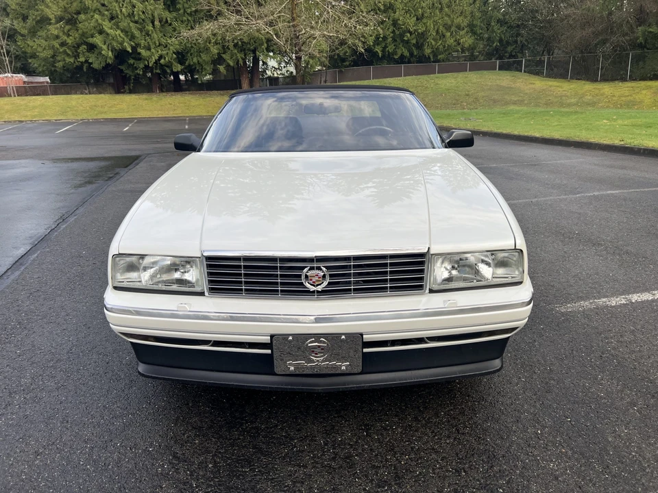 1993 Cadillac Allante - Image 7 of 31