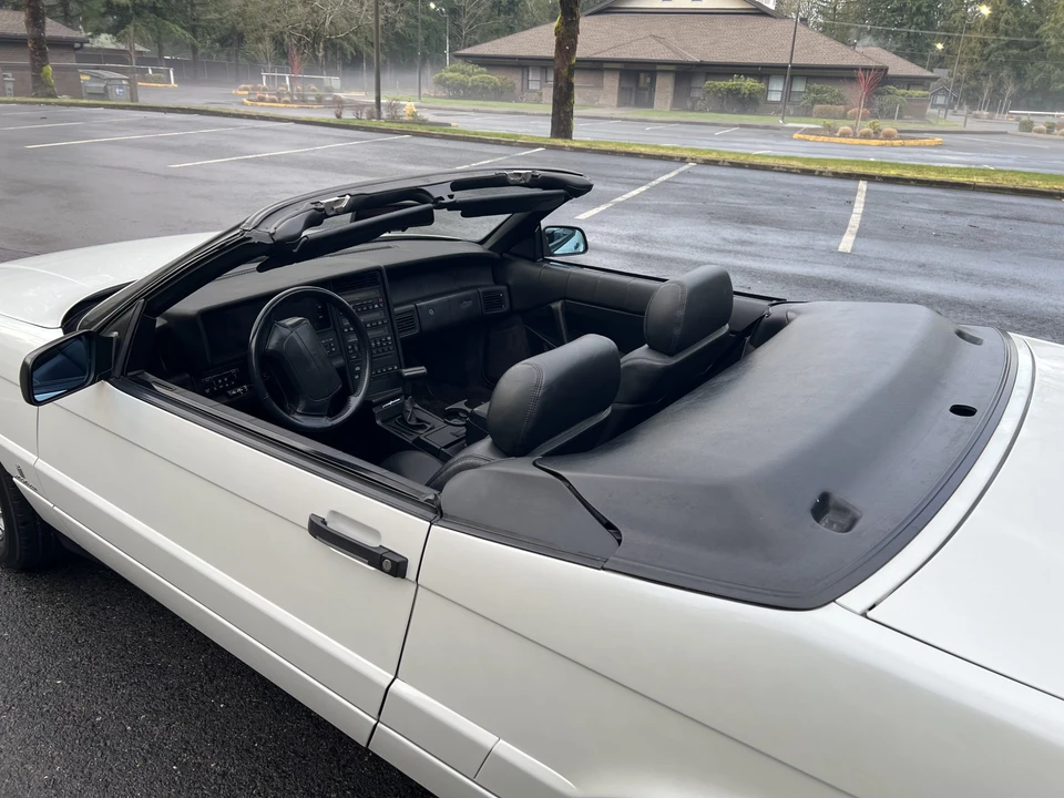1993 Cadillac Allante - Image 23 of 31