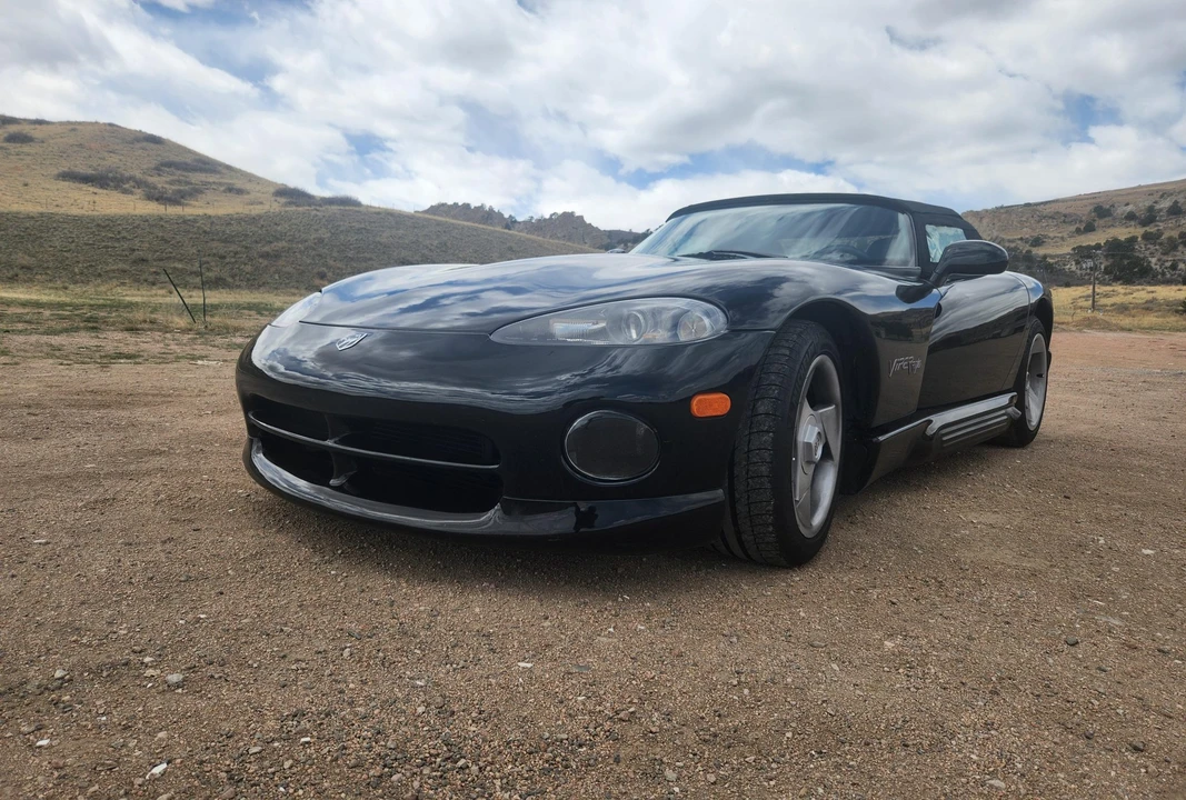 1993 Dodge Viper 1st Gen - Image 2 of 31