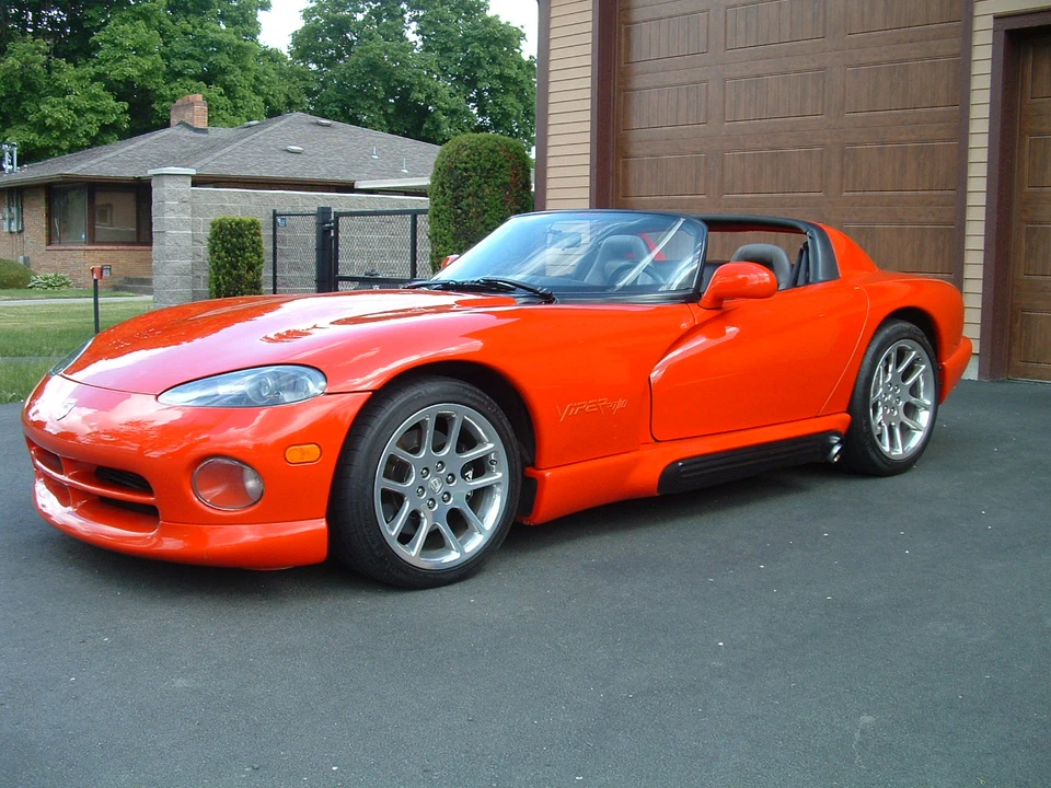 1993 Dodge Viper 1st Gen - Image 2 of 31