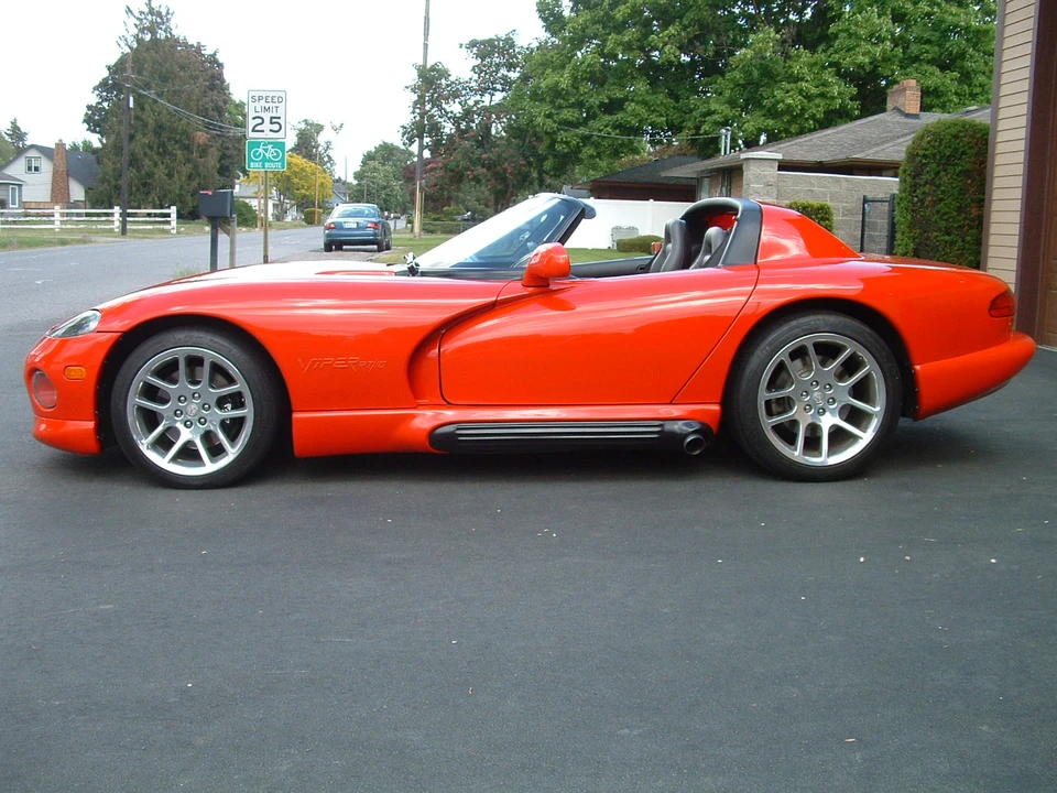 1993 Dodge Viper 1st Gen - Image 9 of 31