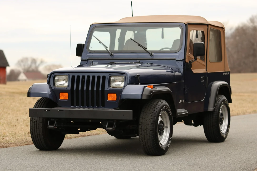1993 Jeep YJ Wrangler - Image 4 of 31
