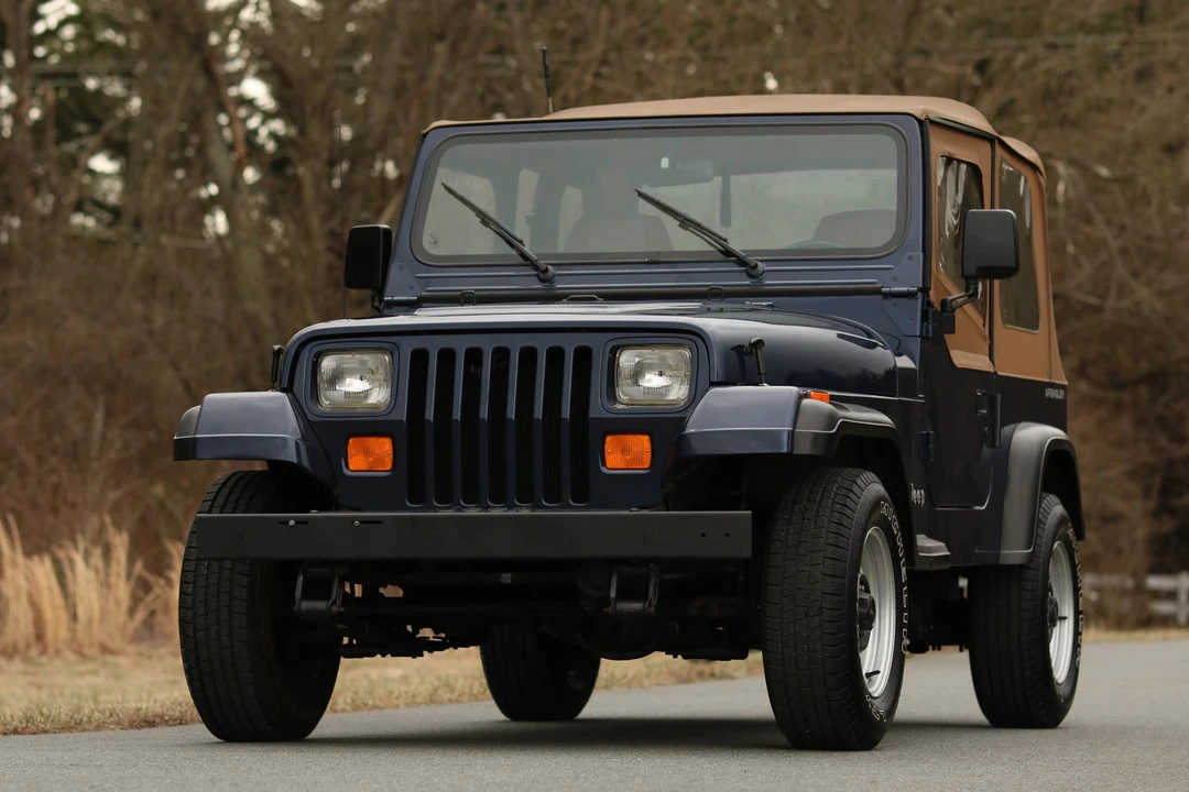 1993 Jeep YJ Wrangler - Image 2 of 31