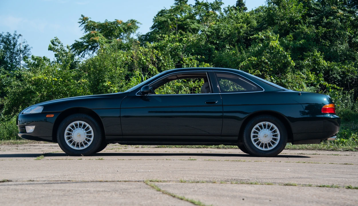 1993 Lexus SC400 - Image 4 of 31