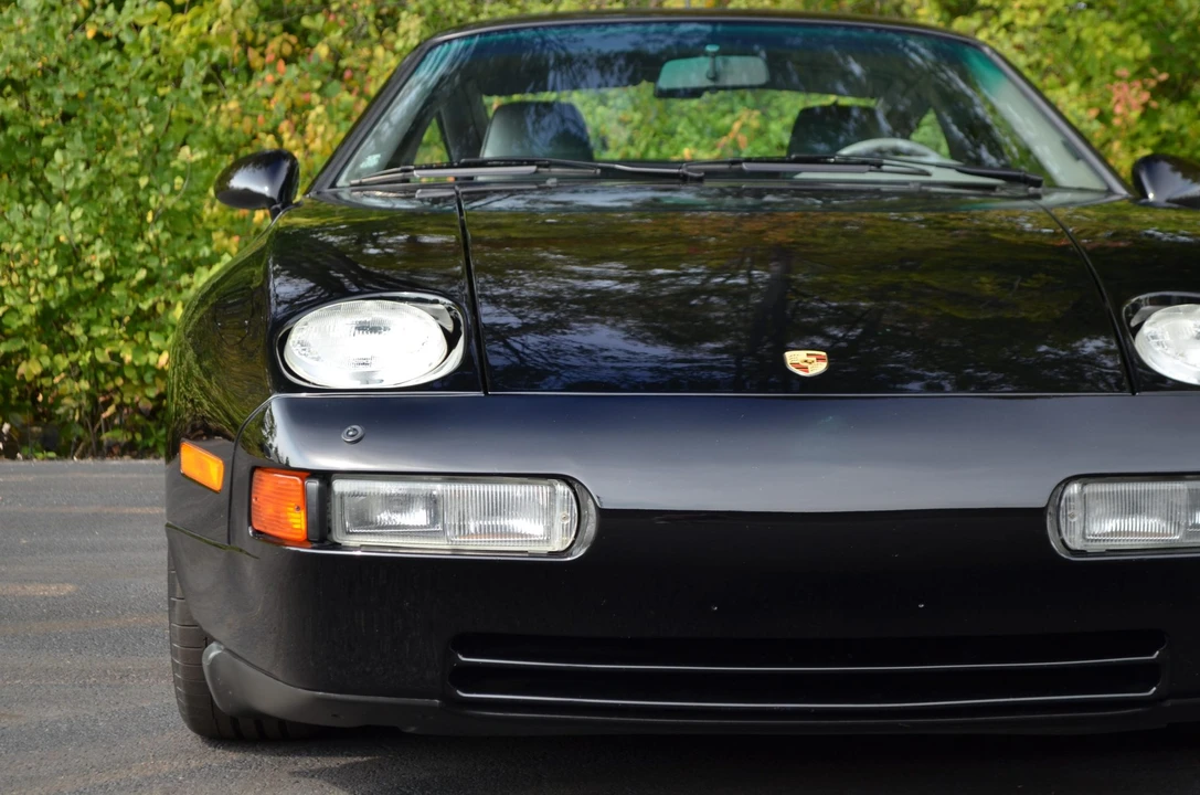 1993 Porsche 928 GTS - Image 17 of 31