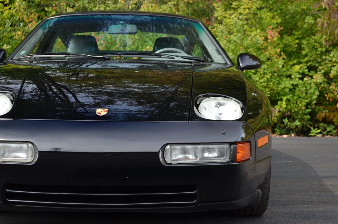 1993 Porsche 928 GTS - Image 18 of 31