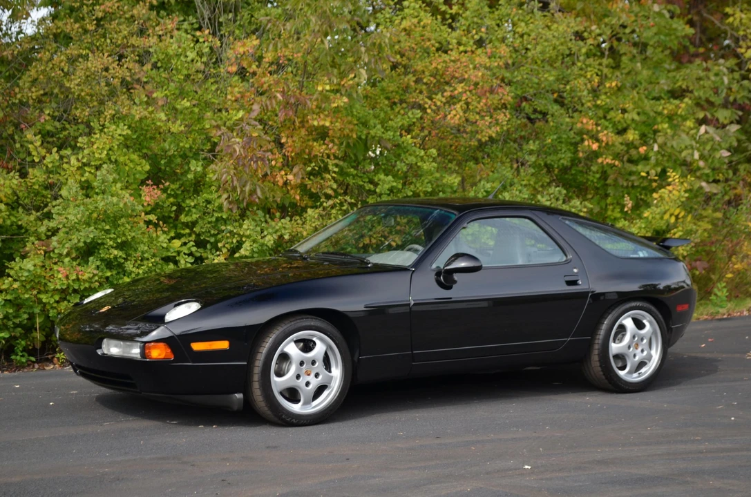1993 Porsche 928 GTS - Image 3 of 31