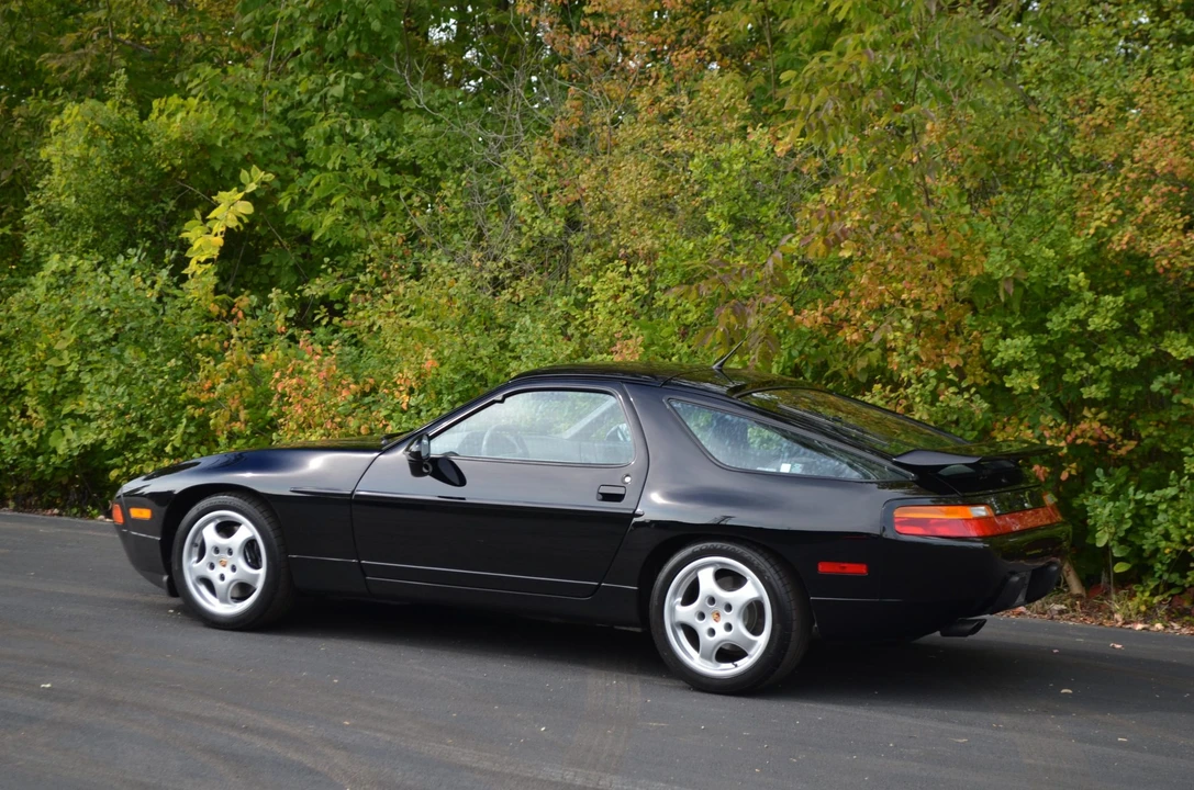 1993 Porsche 928 GTS - Image 5 of 31