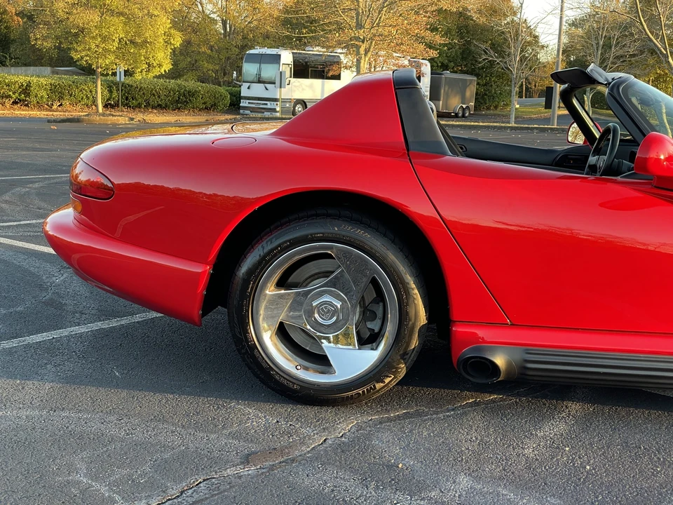 1994 Dodge Viper 1st Gen - Image 27 of 31