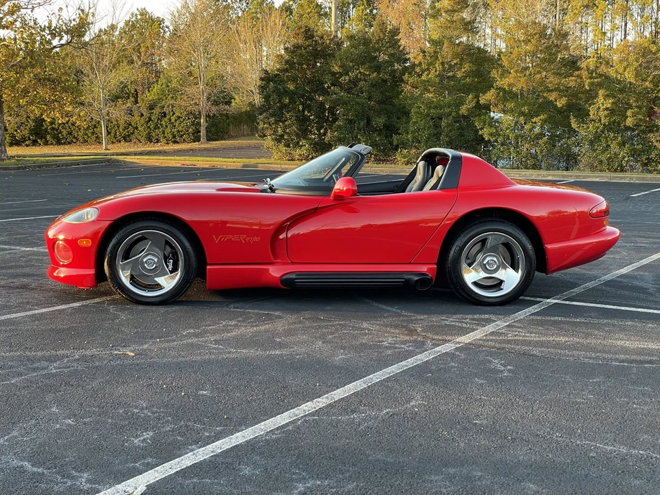 1994 Dodge Viper 1st Gen - Image 17 of 31