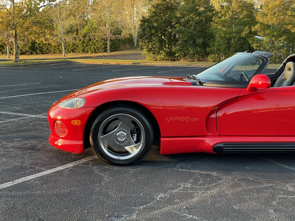 1994 Dodge Viper 1st Gen - Image 26 of 31
