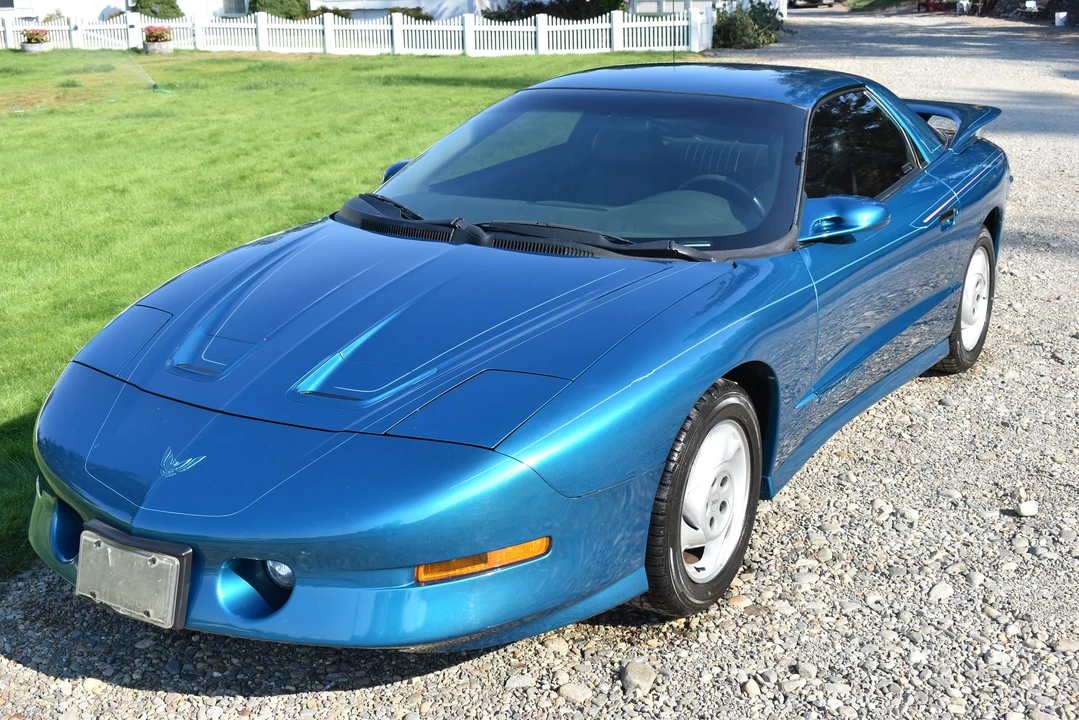 1994 Pontiac Firebird Trans Am 4th Gen - Image 10 of 31