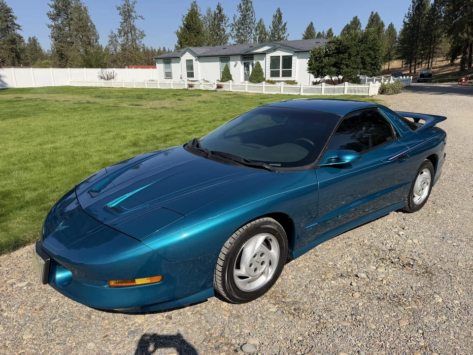 1994 Pontiac Firebird Trans Am 4th Gen - Image 8 of 31