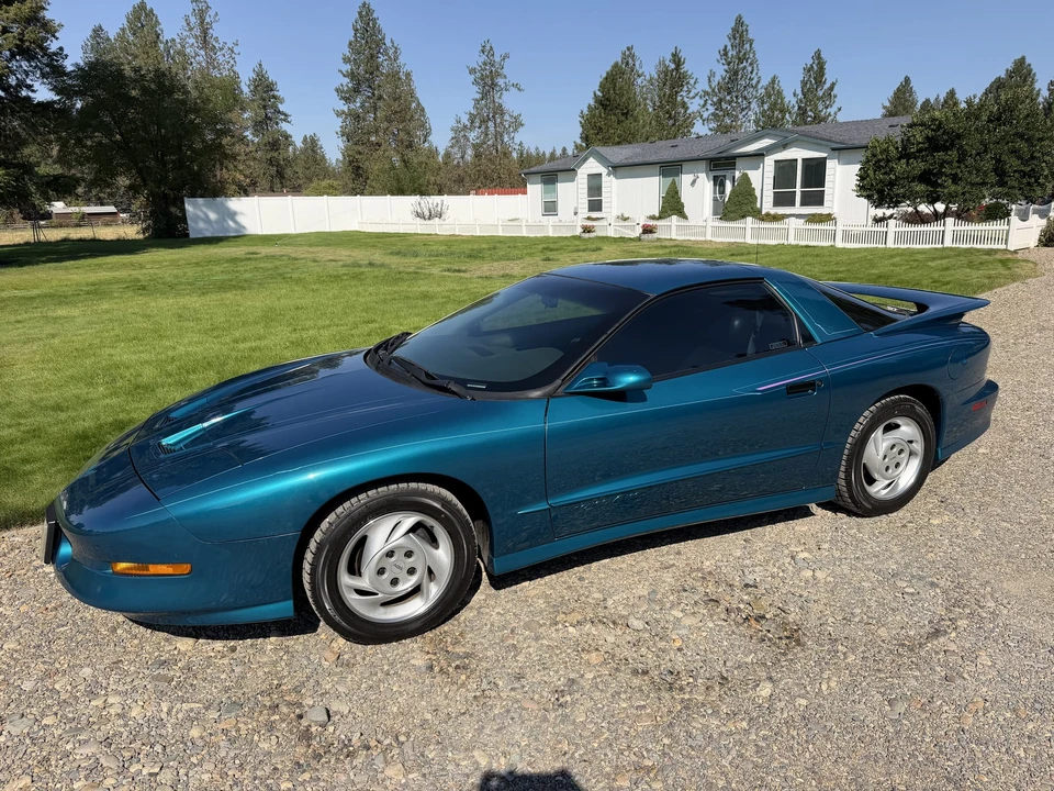 1994 Pontiac Firebird Trans Am 4th Gen - Image 3 of 31