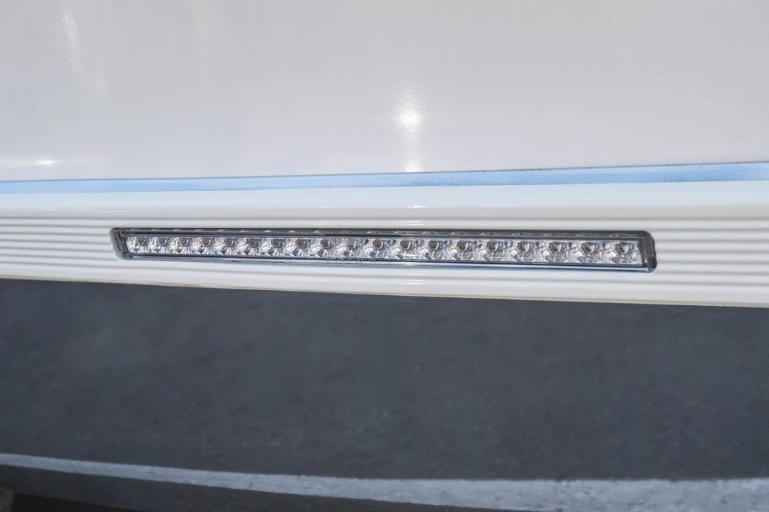 1995 Cadillac Fleetwood - Image 21 of 31