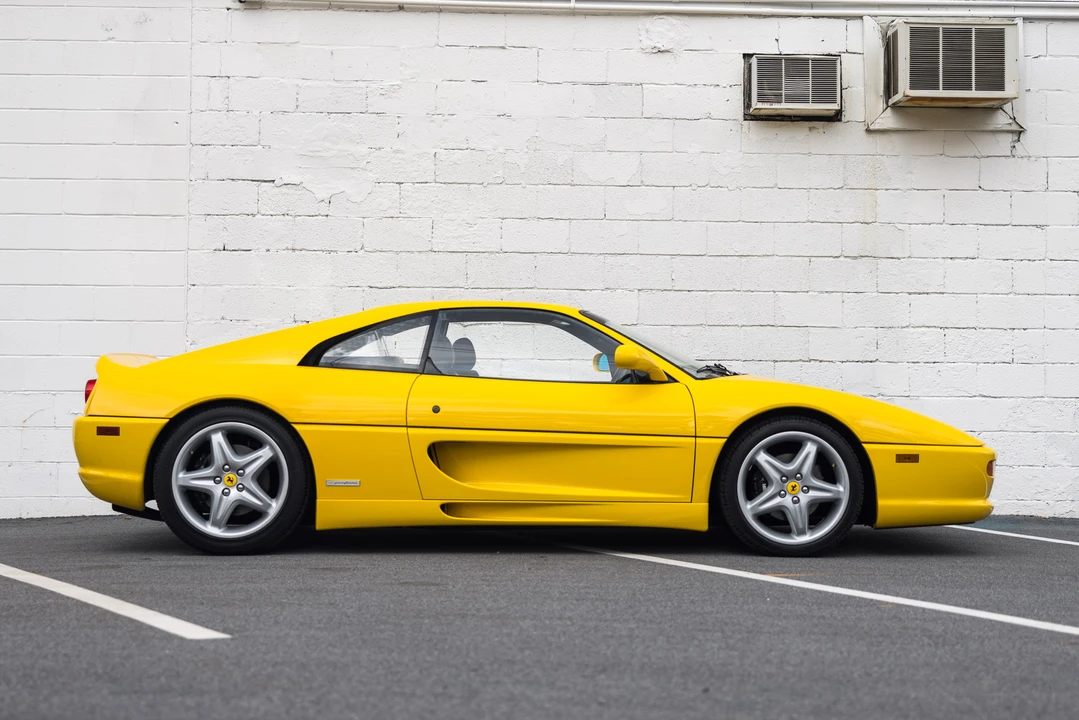 1995 Ferrari F355 Berlinetta - Image 27 of 31