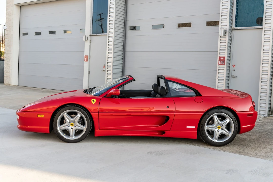 1995 Ferrari F355 GTS - Image 8 of 31