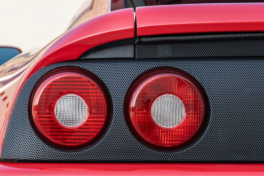 1995 Ferrari F355 GTS - Image 24 of 31