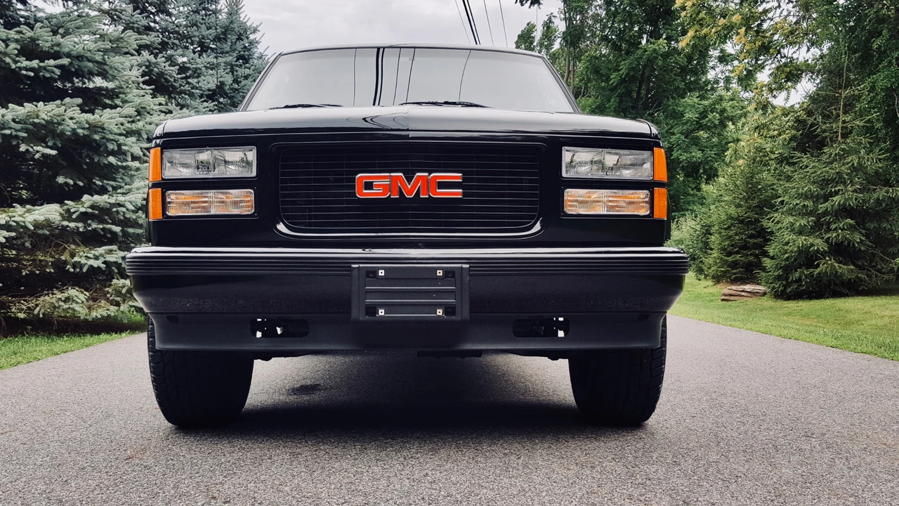 1995 GMC Yukon 1st Gen - Image 4 of 31