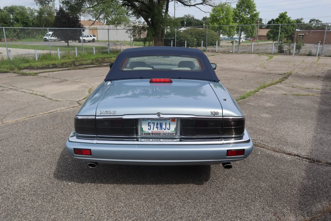 1995 Jaguar XJS Convertible - Image 16 of 31
