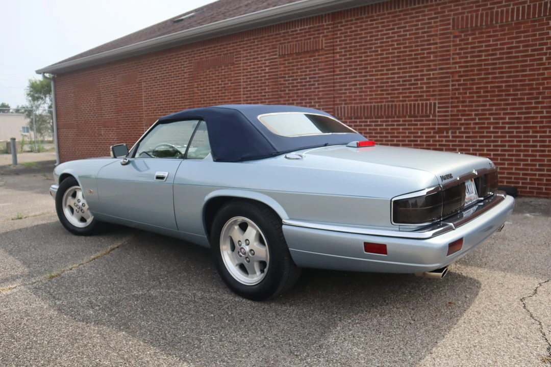 1995 Jaguar XJS Convertible - Image 14 of 31