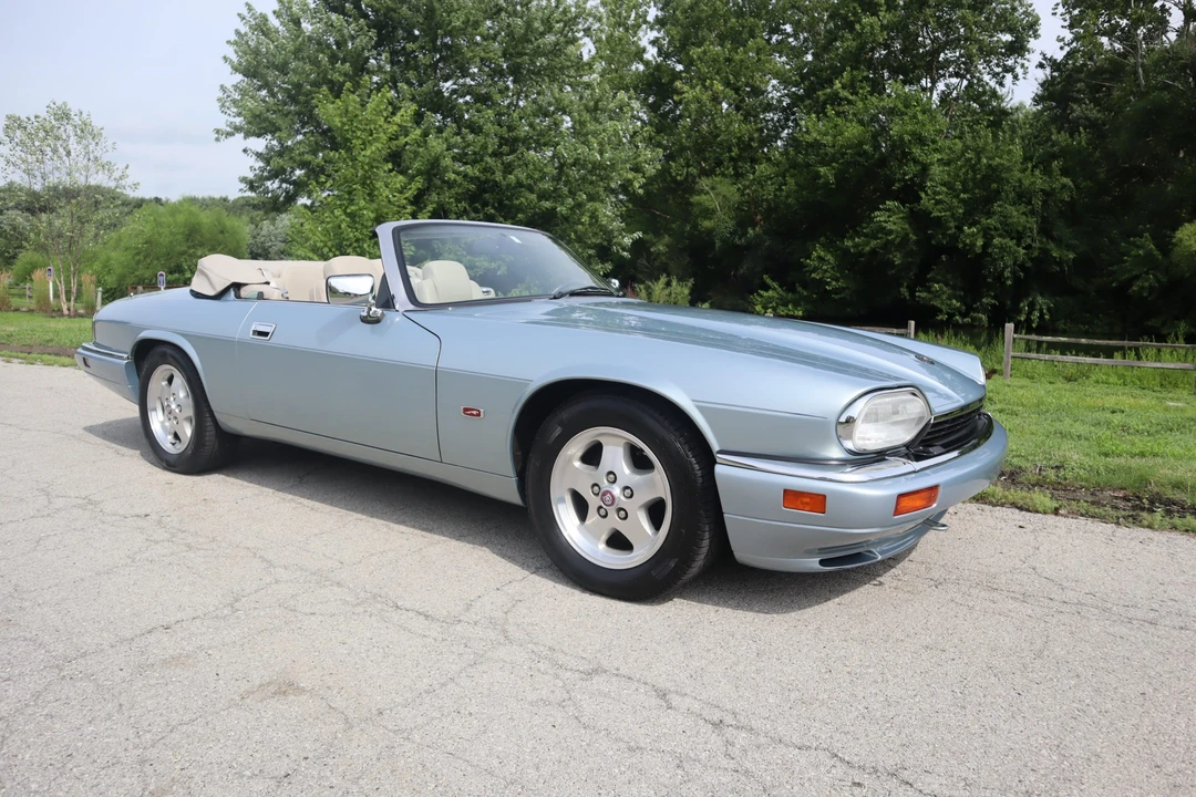 1995 Jaguar XJS Convertible - Image 24 of 31