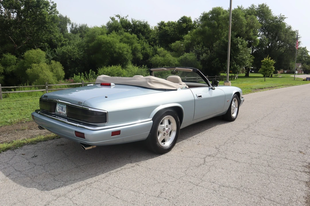 1995 Jaguar XJS Convertible - Image 28 of 31
