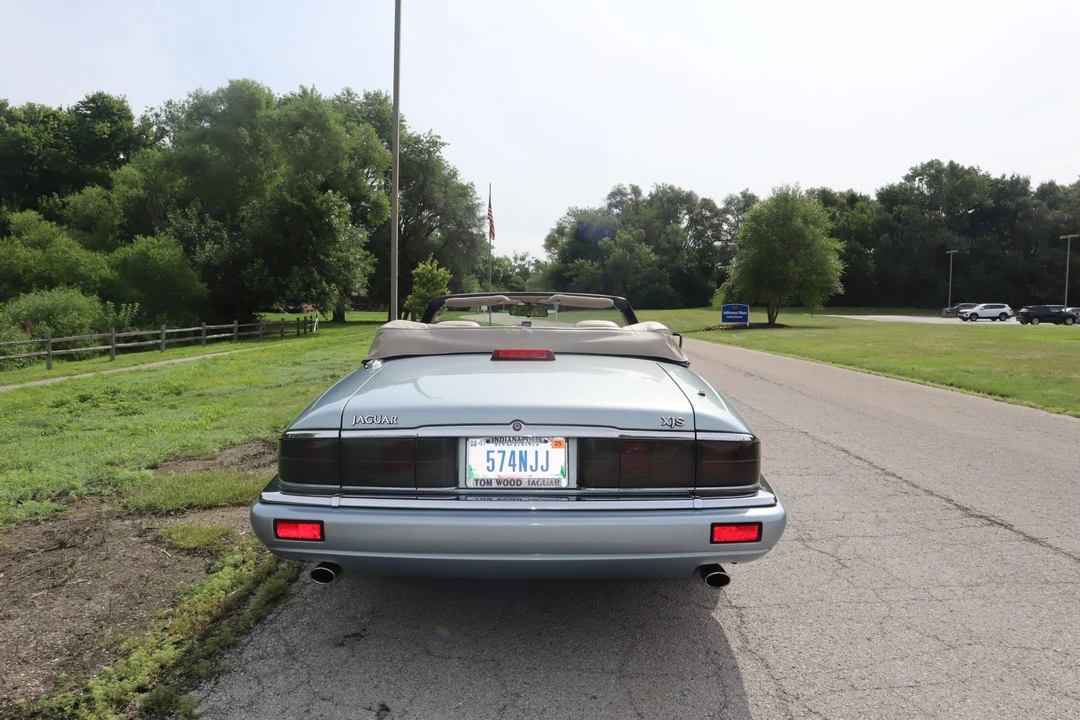 1995 Jaguar XJS Convertible - Image 30 of 31