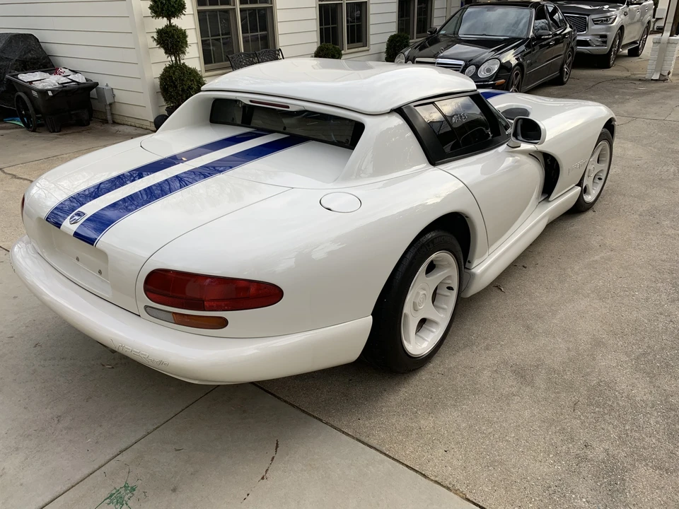 1996 Dodge Viper 2nd Gen - Image 17 of 31