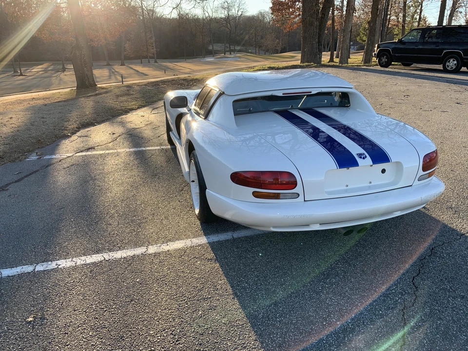 1996 Dodge Viper 2nd Gen - Image 8 of 31