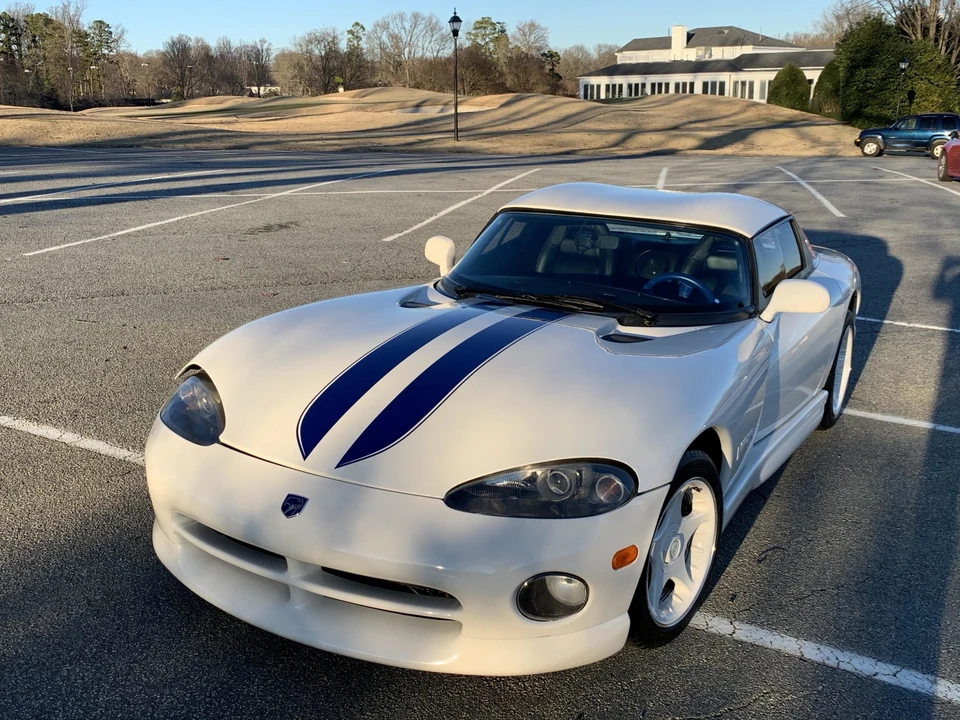 1996 Dodge Viper 2nd Gen - Image 2 of 31