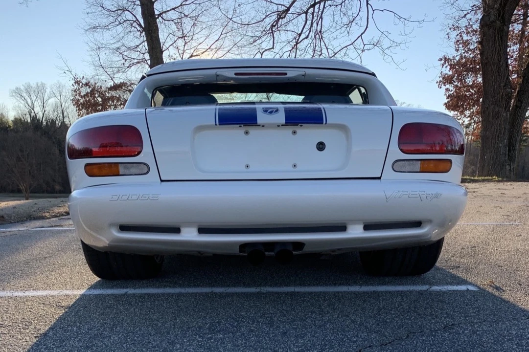 1996 Dodge Viper 2nd Gen - Image 10 of 31