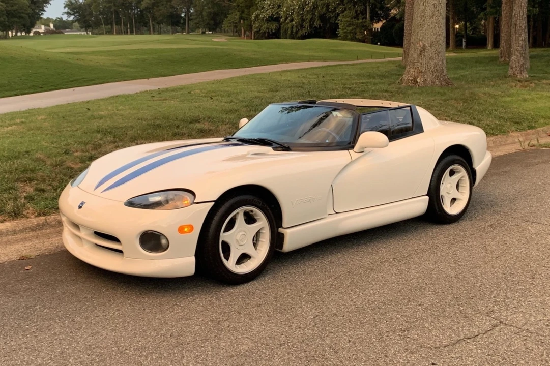 1996 Dodge Viper 2nd Gen - Image 3 of 31
