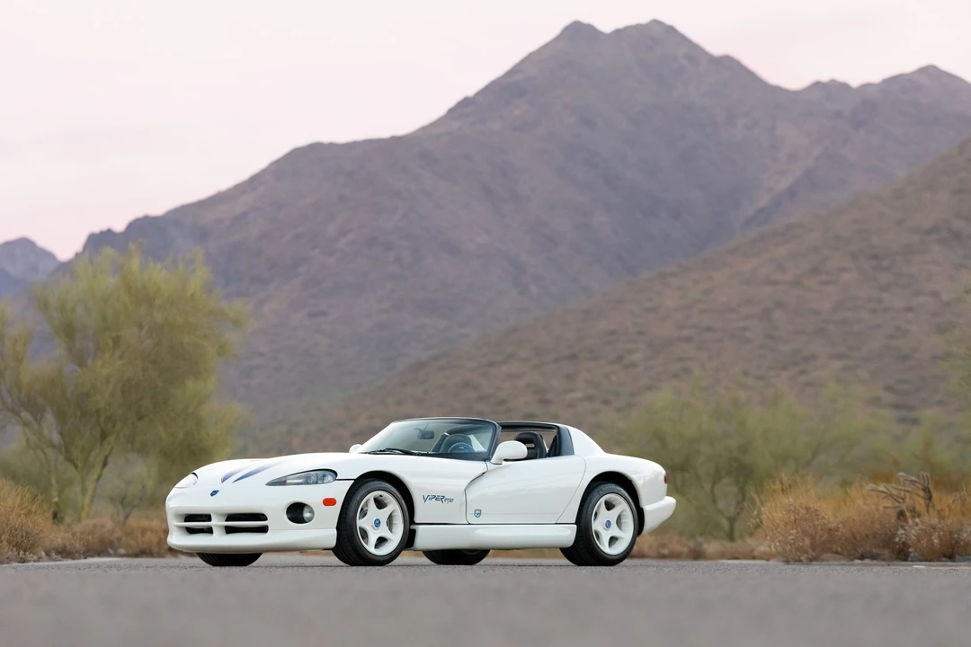 1996 Dodge Viper 2nd Gen - Image 2 of 31