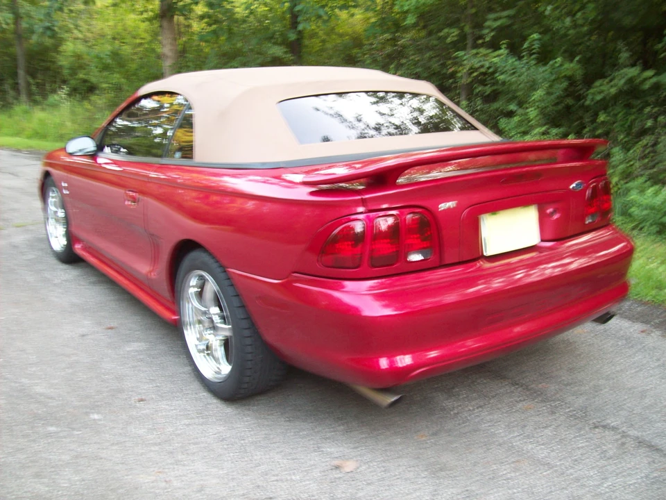 1998 Ford SN95 Mustang Cobra - Image 13 of 31